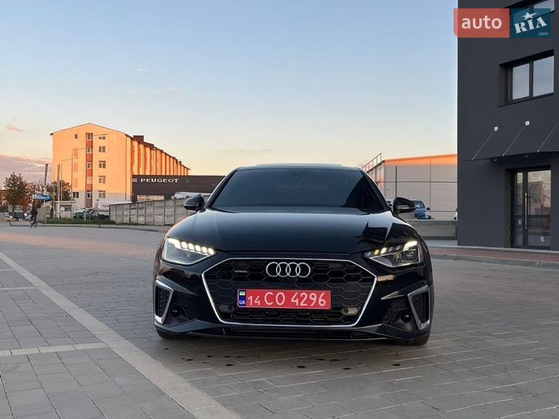 Седан Audi A4 2023 в Ивано-Франковске