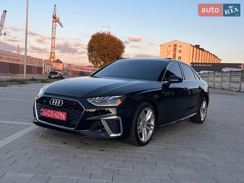 Седан Audi A4 2023 в Ивано-Франковске