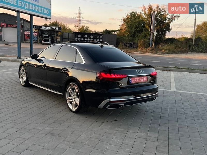 Седан Audi A4 2023 в Ивано-Франковске