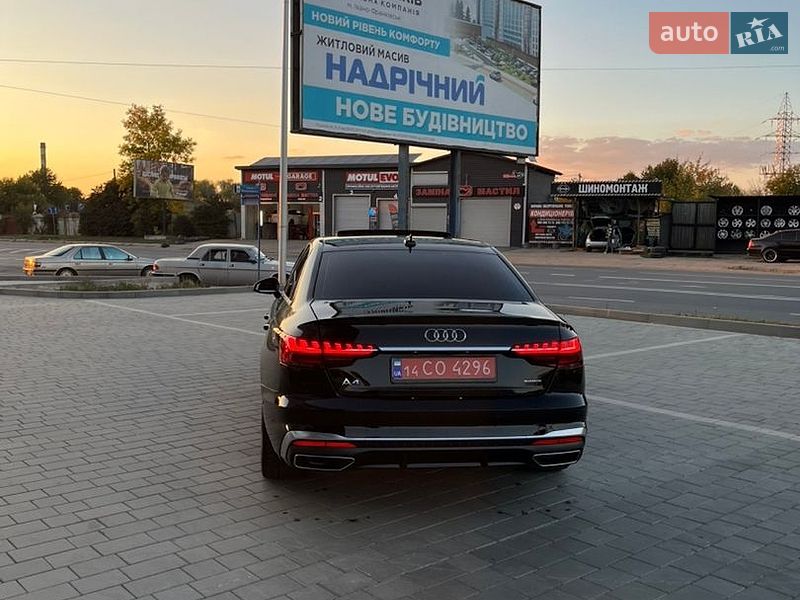 Седан Audi A4 2023 в Ивано-Франковске