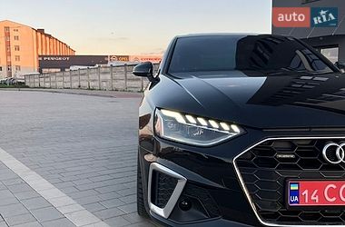 Седан Audi A4 2023 в Ивано-Франковске