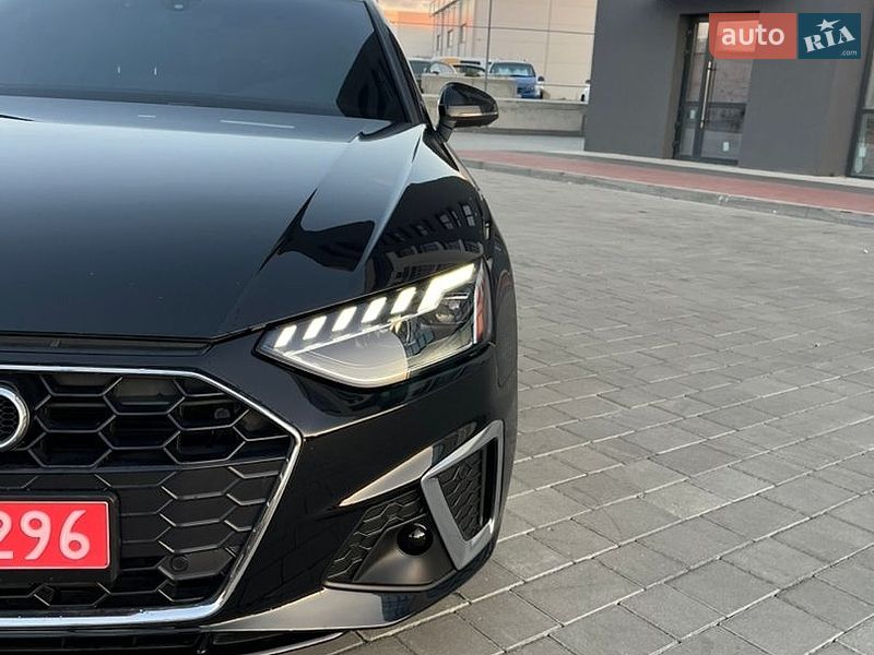Седан Audi A4 2023 в Ивано-Франковске