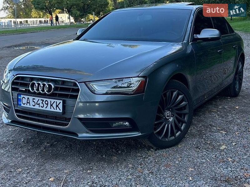 Седан Audi A4 2013 в Черкасах