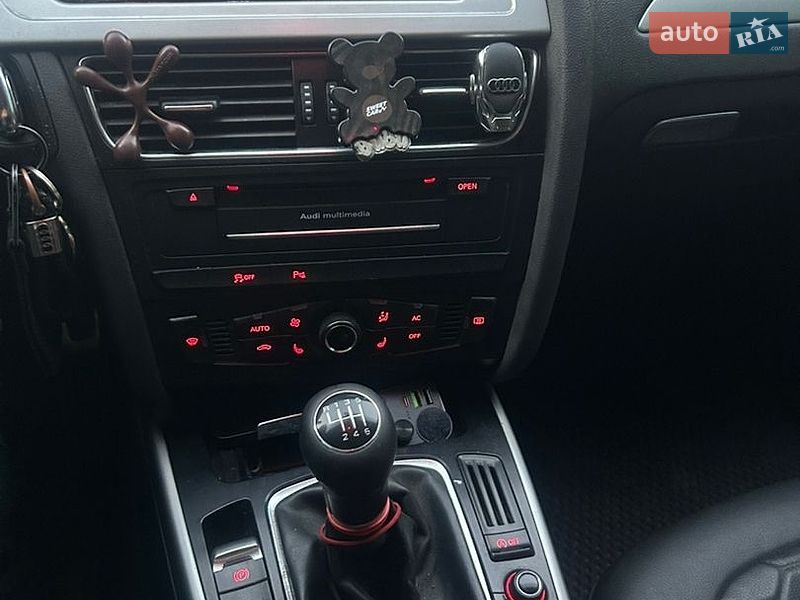 Универсал Audi A4 2010 в Жовкве