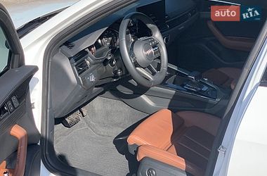 Седан Audi A4 2023 в Києві