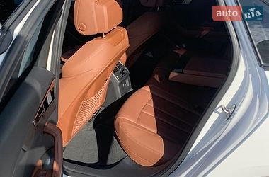 Седан Audi A4 2023 в Києві