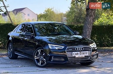 Седан Audi A4 2015 в Стрию
