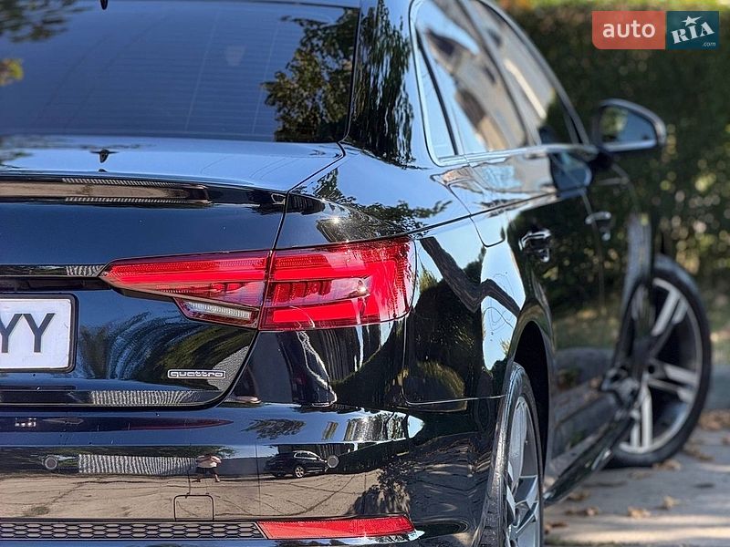 Седан Audi A4 2015 в Стрию