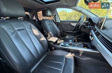 Седан Audi A4 2015 в Стрию