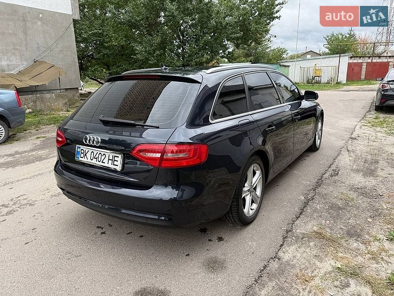 Універсал Audi A4 2012 в Сарнах