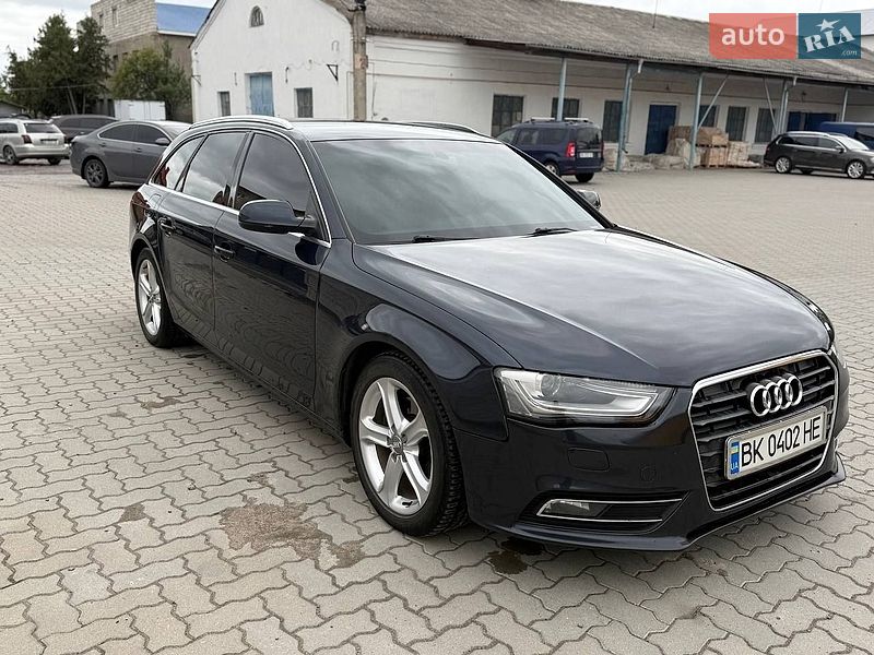 Універсал Audi A4 2012 в Сарнах