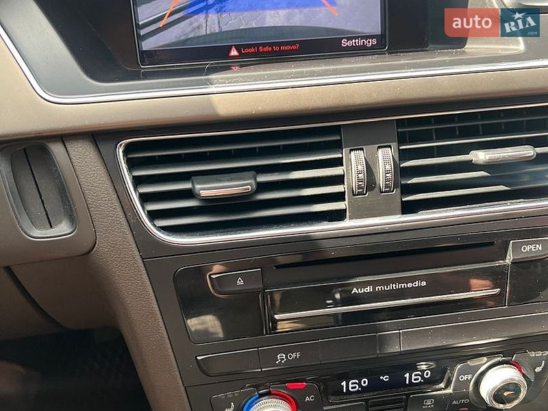 Седан Audi A4 2012 в Полтаве