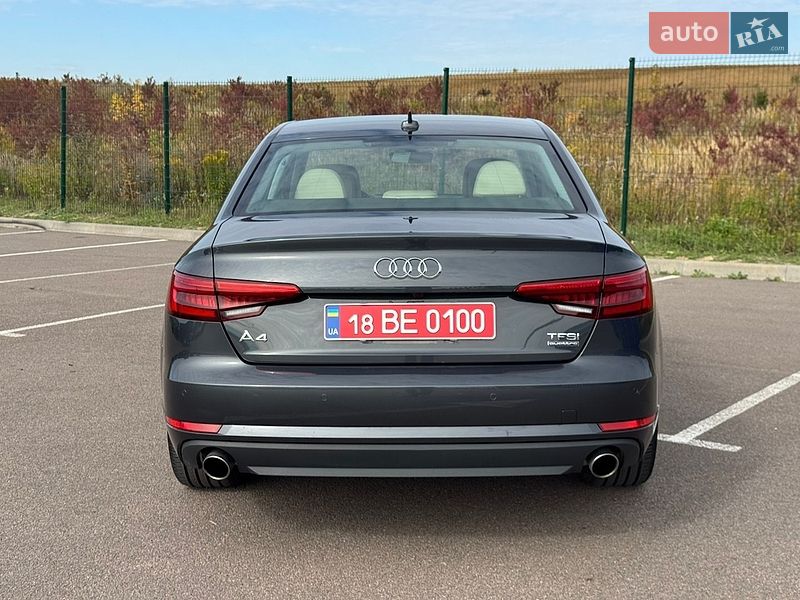 Седан Audi A4 2016 в Ровно