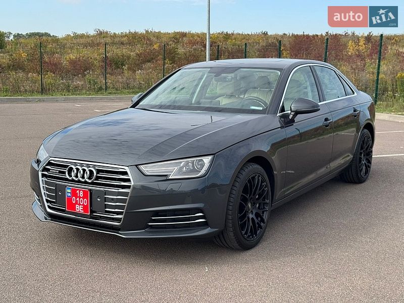 Седан Audi A4 2016 в Ровно