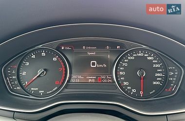 Седан Audi A4 2016 в Ровно