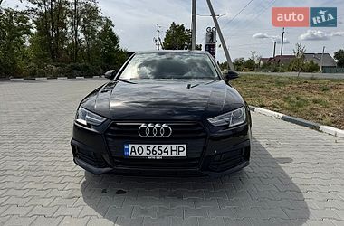 Седан Audi A4 2018 в Ужгороді фото Седан Audi A4 2018 в Ужгороді