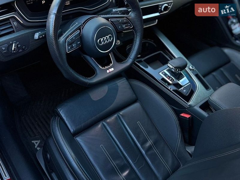 Седан Audi A4 2020 в Киеве