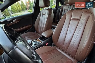 Седан Audi A4 2018 в Стрые