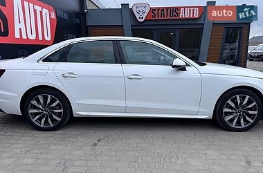 Седан Audi A4 2023 в Вінниці