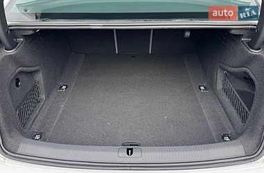 Седан Audi A4 2023 в Вінниці