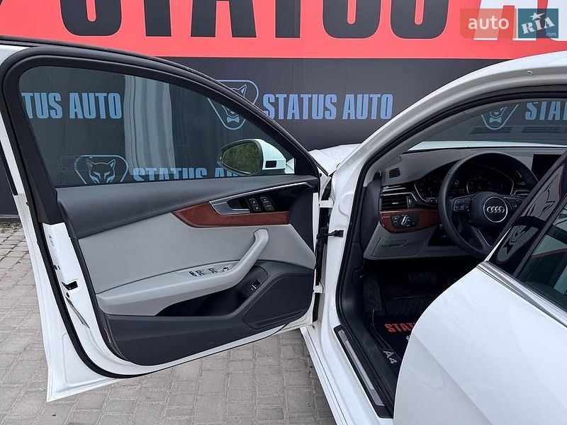 Седан Audi A4 2023 в Вінниці