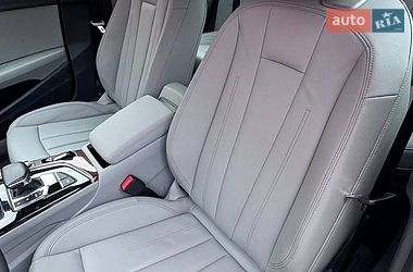 Седан Audi A4 2023 в Вінниці