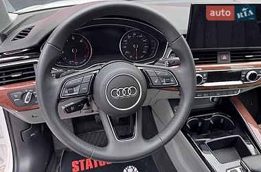 Седан Audi A4 2023 в Вінниці