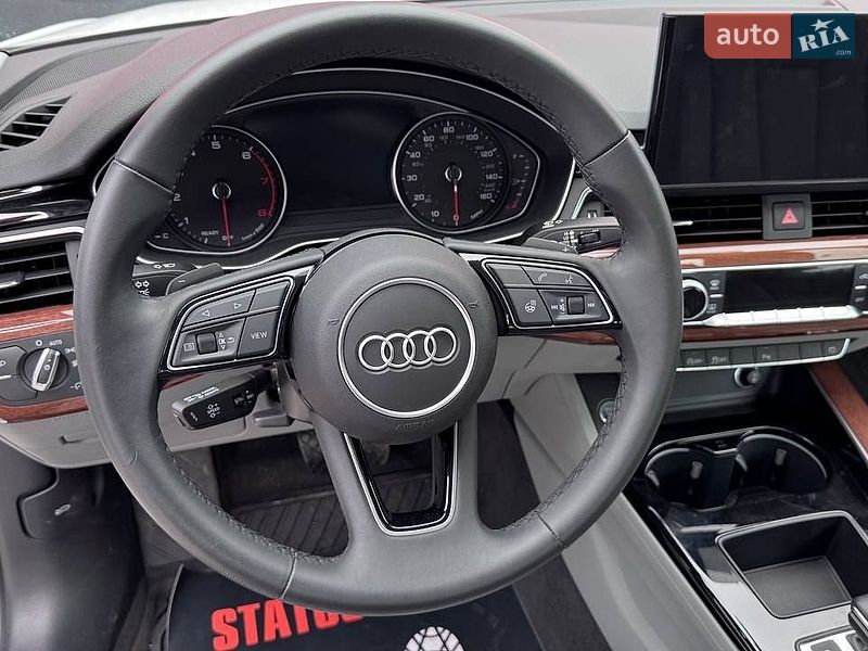 Седан Audi A4 2023 в Вінниці