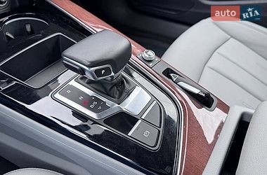 Седан Audi A4 2023 в Вінниці