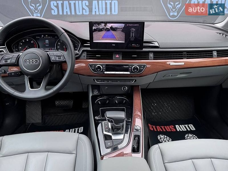 Седан Audi A4 2023 в Вінниці
