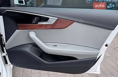 Седан Audi A4 2023 в Вінниці