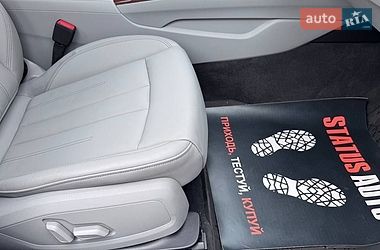 Седан Audi A4 2023 в Вінниці