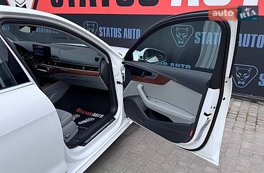 Седан Audi A4 2023 в Вінниці