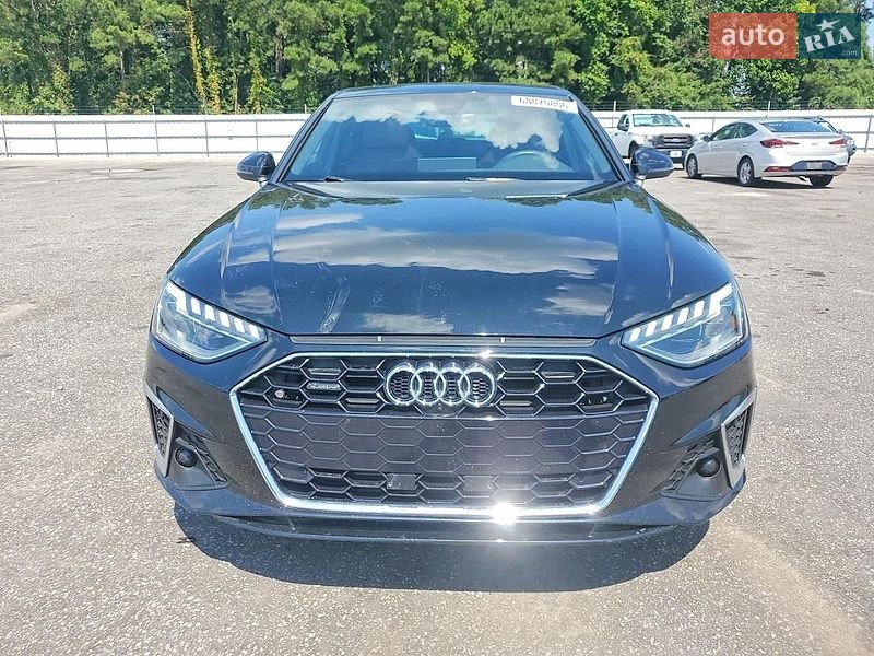 Седан Audi A4 2021 в Киеве
