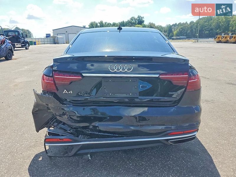 Седан Audi A4 2021 в Киеве