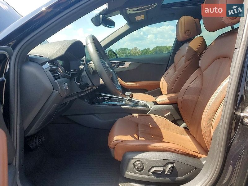 Седан Audi A4 2021 в Киеве