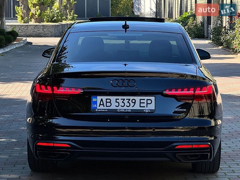 Седан Audi A4 2022 в Вінниці