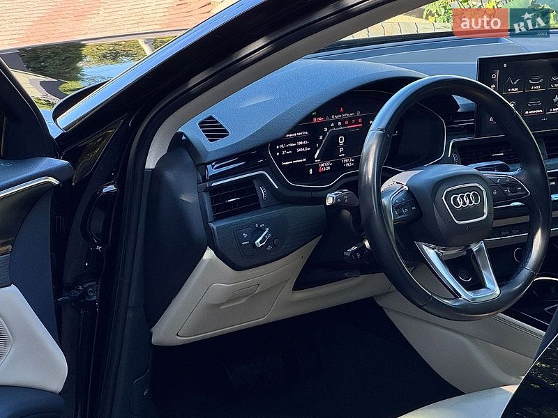 Седан Audi A4 2022 в Вінниці