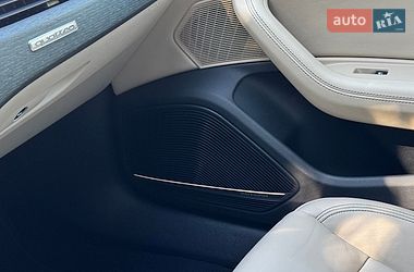 Седан Audi A4 2022 в Вінниці