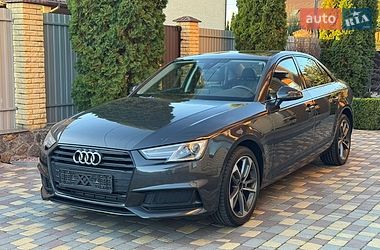 Седан Audi A4 2019 в Виннице