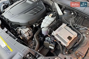 Седан Audi A4 2019 в Виннице
