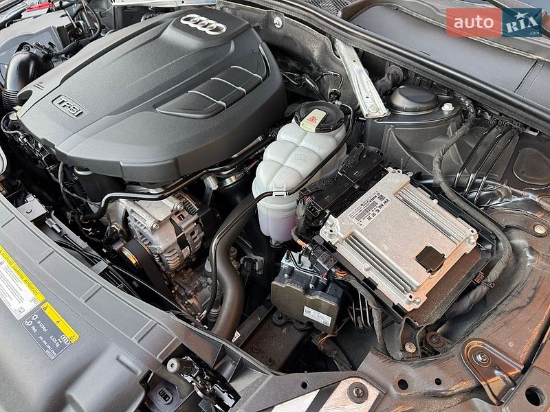 Седан Audi A4 2019 в Виннице