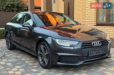 Седан Audi A4 2019 в Виннице