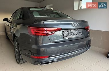 Седан Audi A4 2019 в Виннице