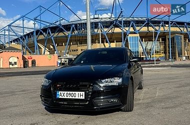 Седан Audi A4 2013 в Харкові