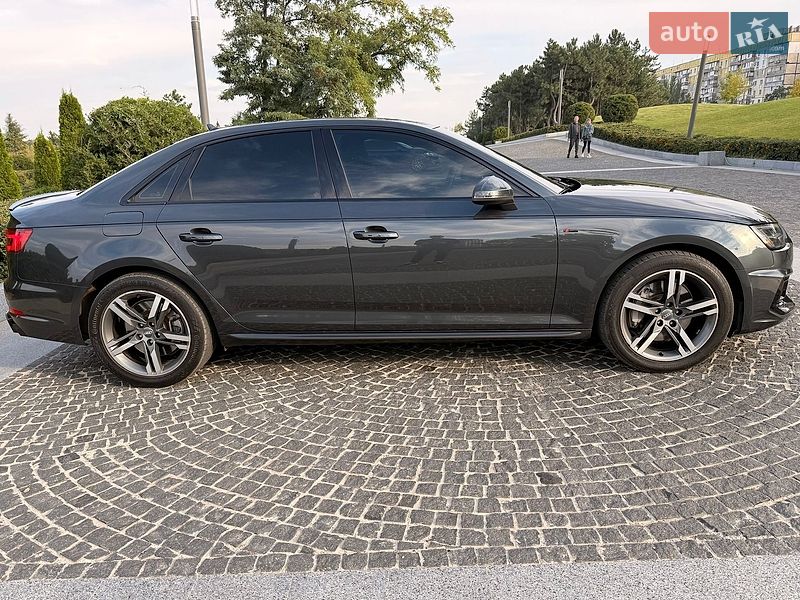 Седан Audi A4 2017 в Дніпрі