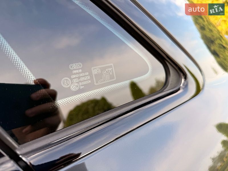 Седан Audi A4 2017 в Дніпрі