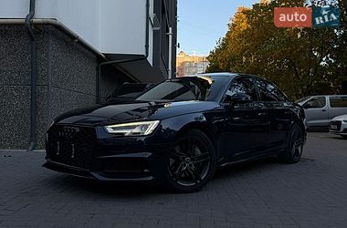 Седан Audi A4 2016 в Калуше