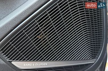 Седан Audi A4 2016 в Калуше