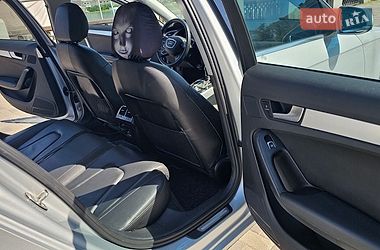Седан Audi A4 2012 в Днепре